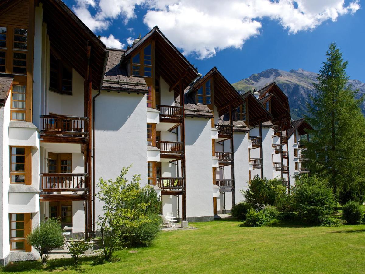 Schweizerhof Ferienwohnungen Lenzerheide 2 Exterior photo
