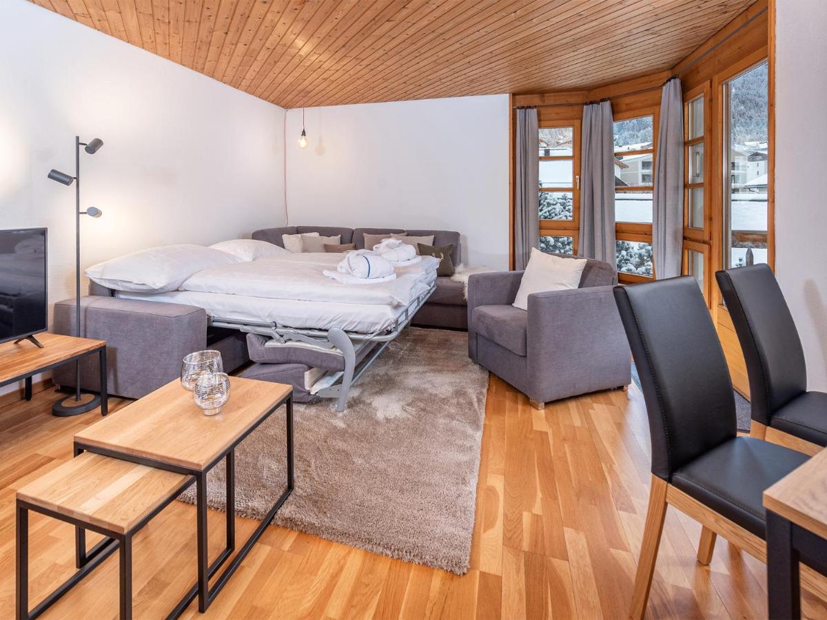 Schweizerhof Ferienwohnungen Lenzerheide 2 Room photo